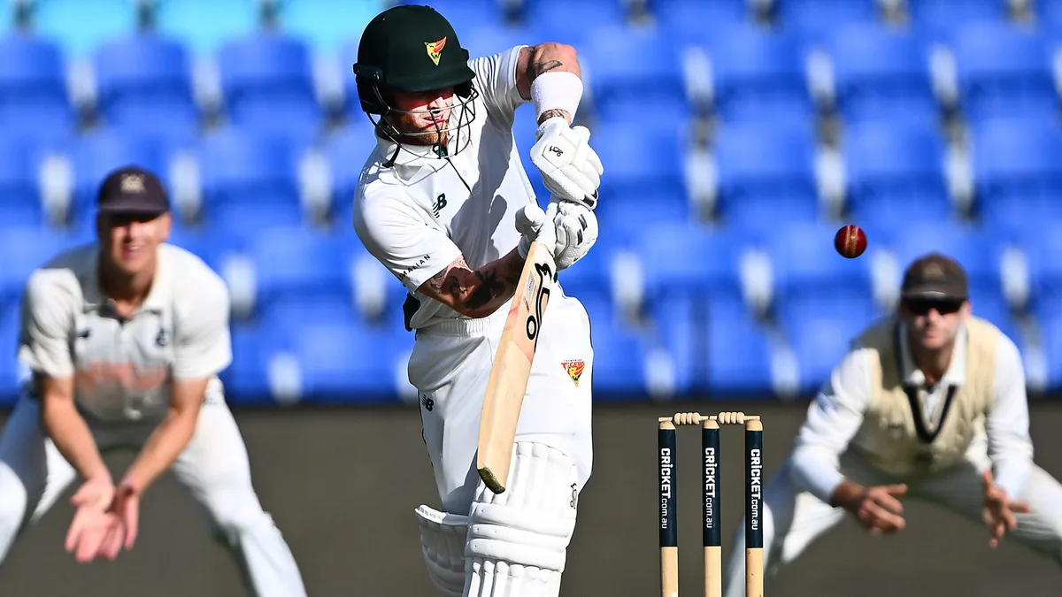 Tasmania skittled, but in the hunt for Shield chase