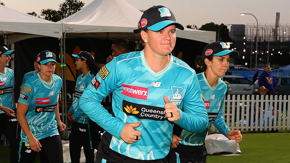 Jonassen steps down as Heat, Queensland skipper