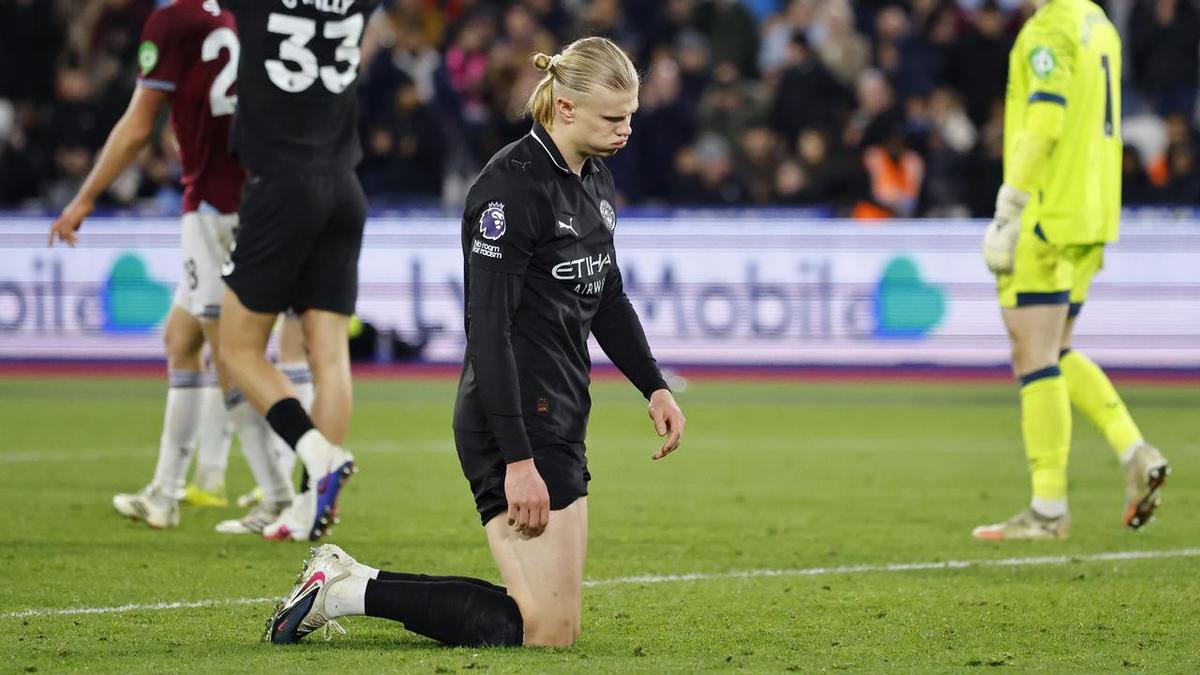 City slip up, Gunners' grip on EPL trophy tightens