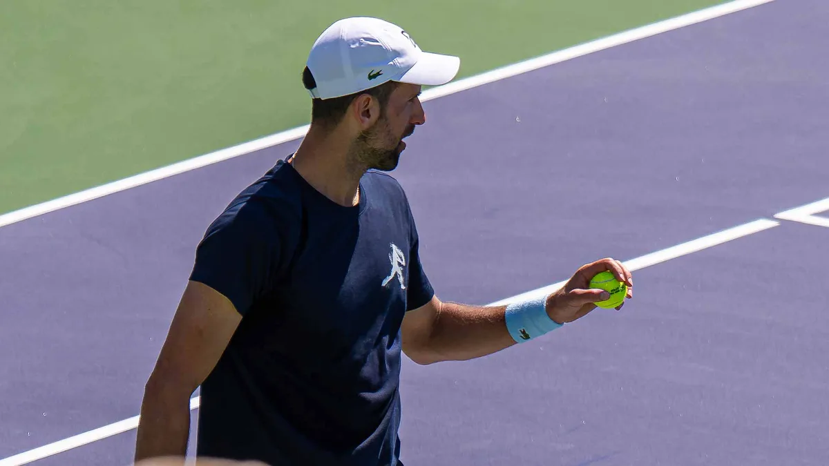 Djokovic withdraws from Miami