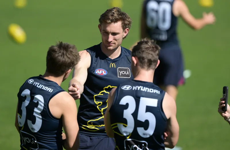 Bye bye byes: Hinkley’s solution to fix the AFL season
