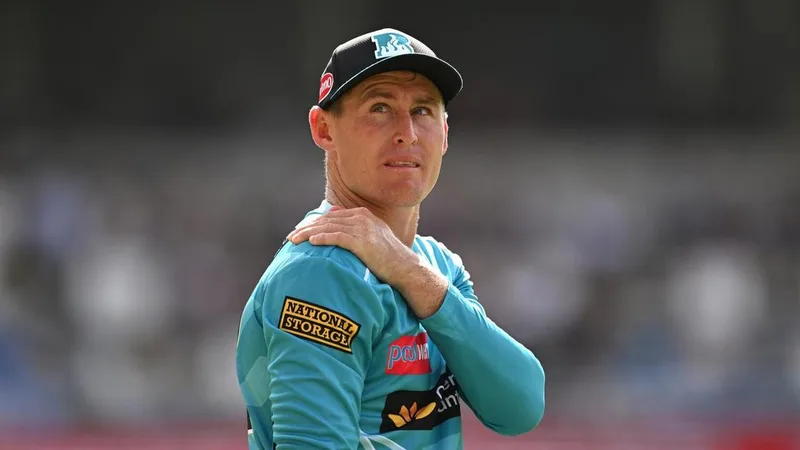 Marnus beaten as Aussie big names hit Pakistan league