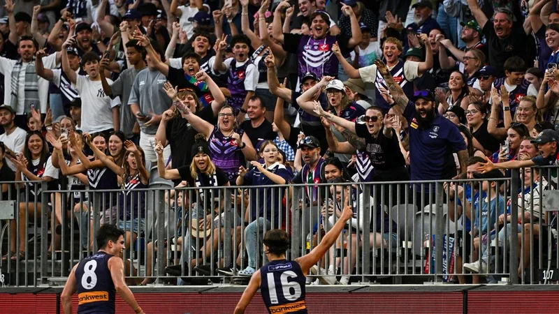 Fremantle Dockers weather: Forecast not as bad an initially feared for clash with Richmond
