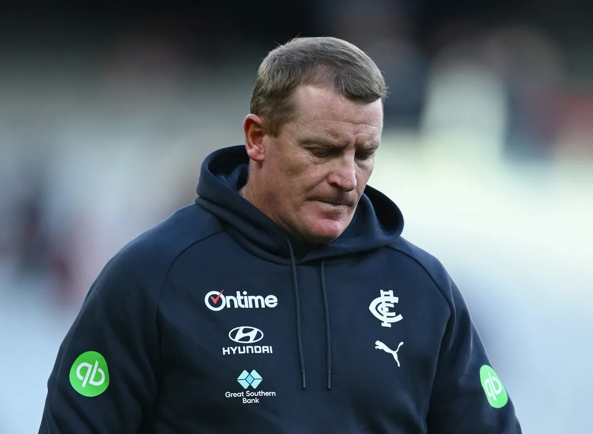 LISTEN: Carlton's capitulation increases pressure on Voss, no end in sight for Bombers' struggles