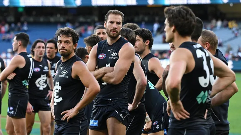 Blues star backs Voss as players' mentality questioned