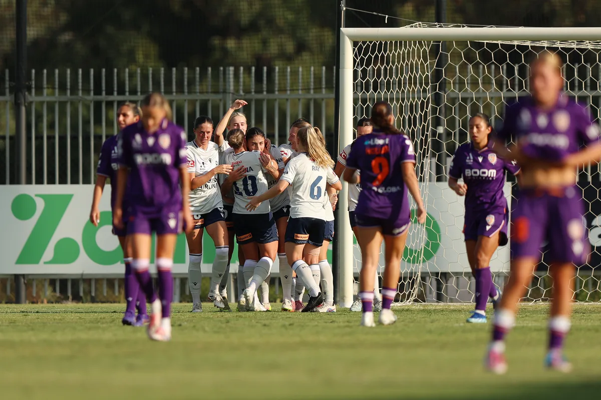 Melbourne Victory go fifth with away win over Perth Glory