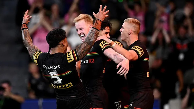 Records tumble as red-hot Panthers demolish Storm to continue perfect start to NRL season
