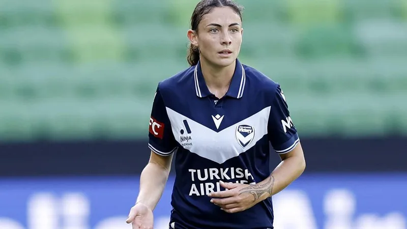 Victory stay in ALW finals hunt, 'Nix finish top two