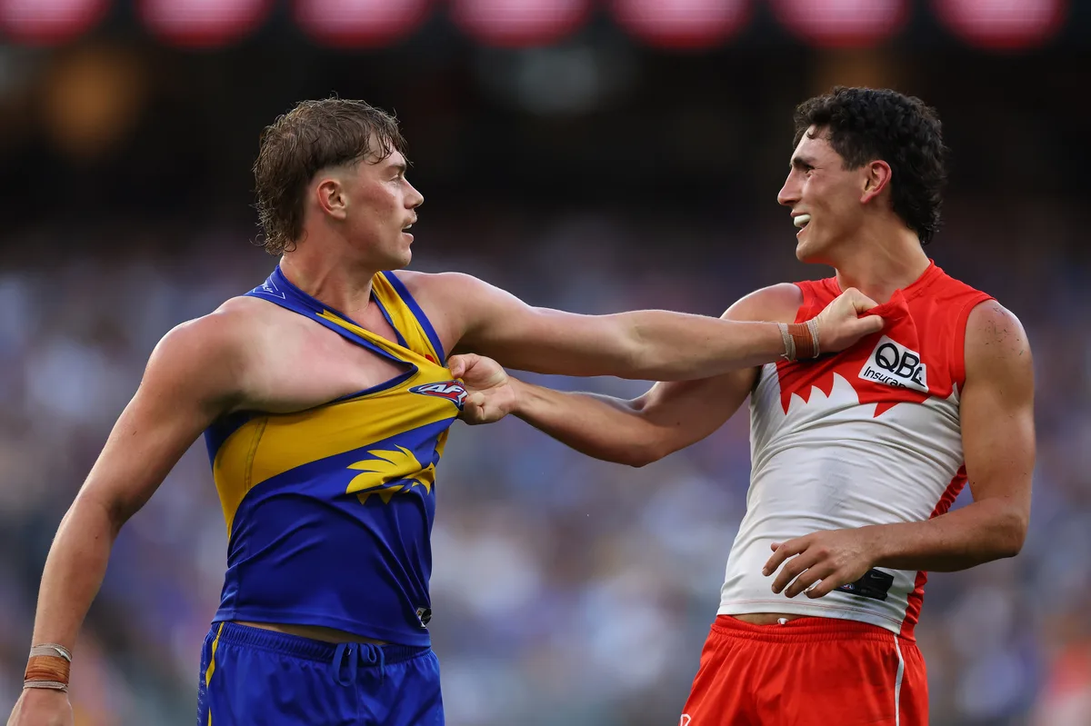 McQualter says teammates need to help frustrated Eagle, Cox backs Charlie