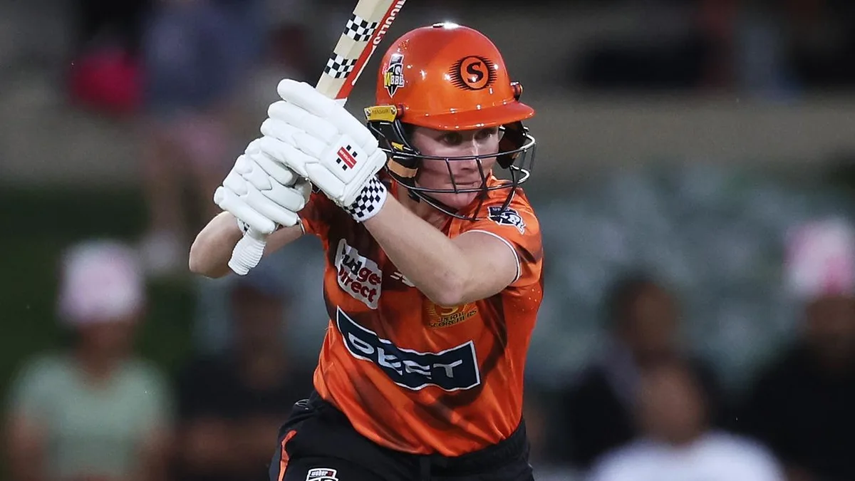 Starstudded WBBL side’s drought continues as best batter in the world leads Scorchers into final