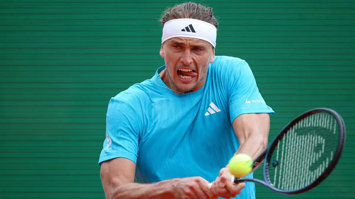 Zverev rallies from 2-5, battles past Garin in Monte-Carlo; Fonseca advances