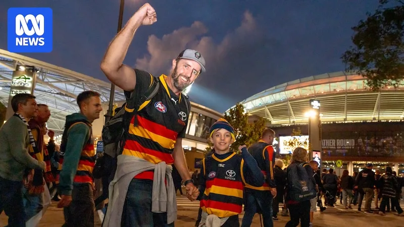 Rain easing for AFL Gather Round as negotiations for event's future continue