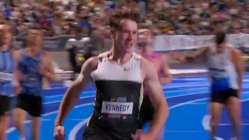 Kennedy scorches to 100m title