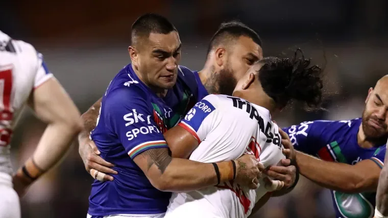 Knights sign Kiwi international on three-year deal, is it bad news for Tyson Frizell?