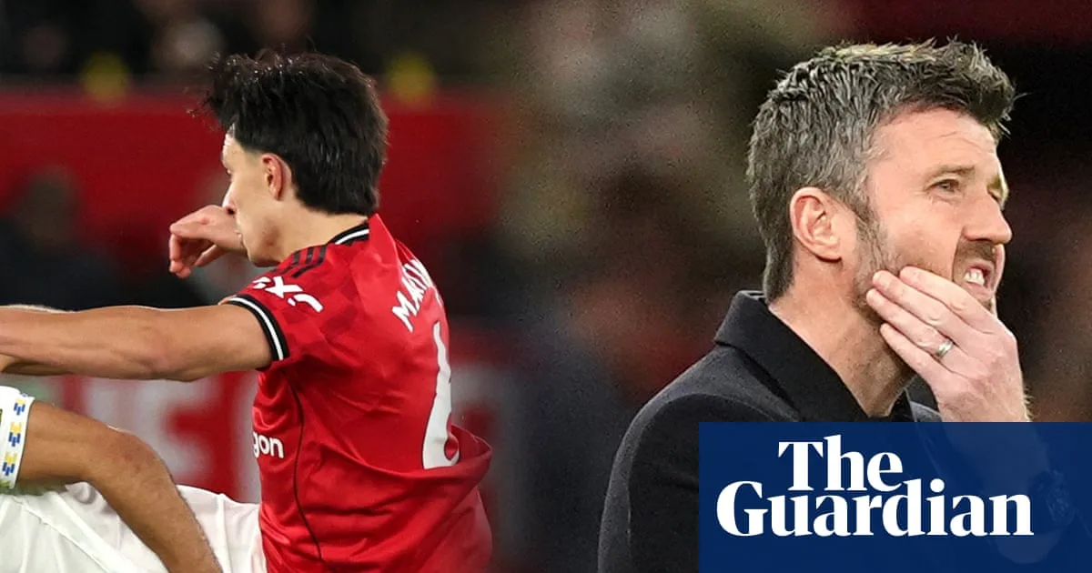 ‘A shocking decision’: Michael Carrick fumes over Martínez’s red card for hair pulling – video