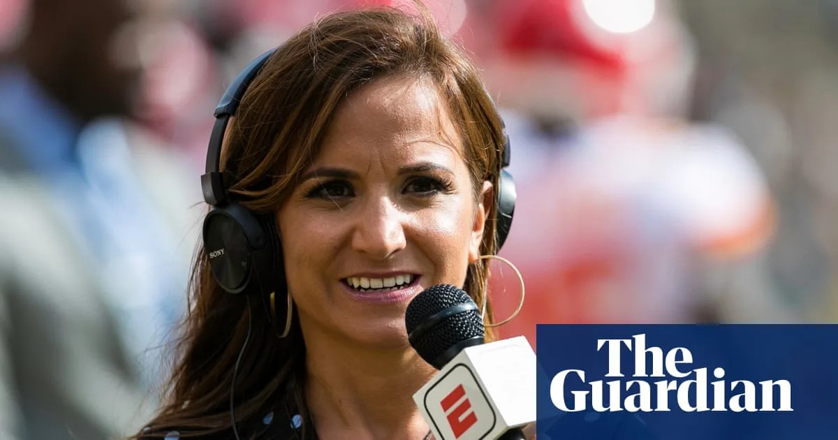 NFL reporter rescues man from car hours after resigning amid investigation