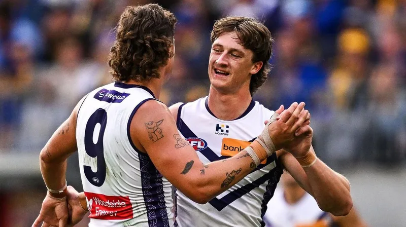 Jye Amiss trumps Matthew Pavlich with rare feat as Dockers hammer Eagles in derby domination