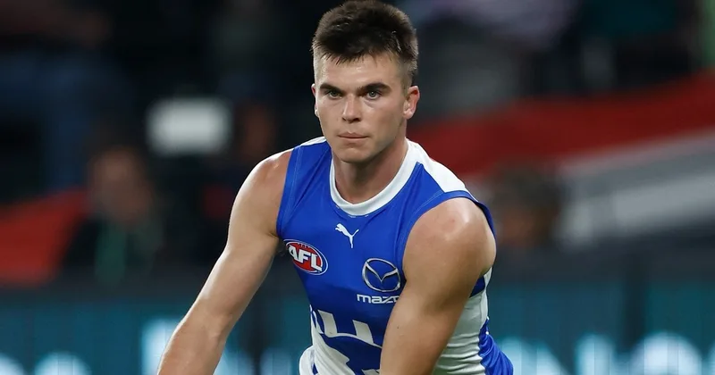 The North Melbourne Globetrotters get the ball free to McKercher who slots a great goal from 50 on the run