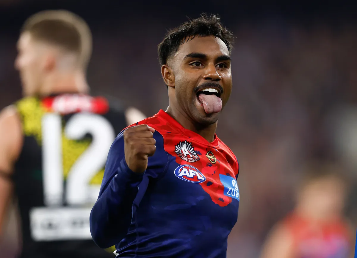Kozzy puts on a show as Dees trounce spirited Tigers