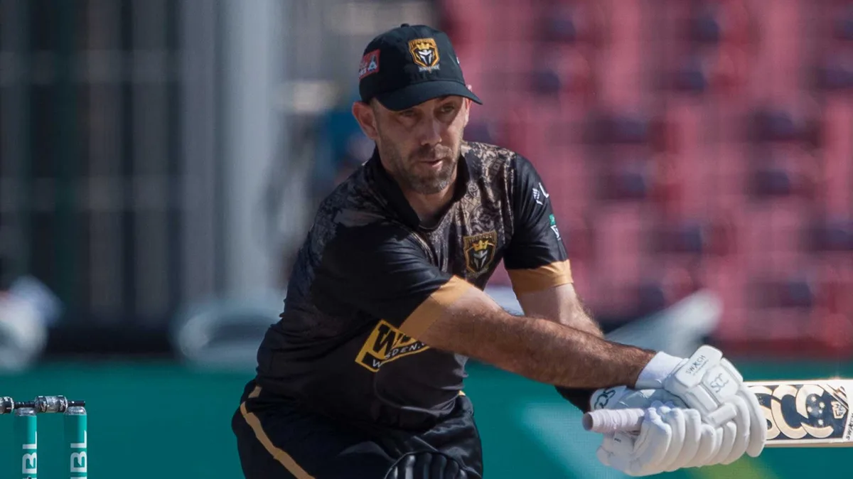 Maxwell back in the runs as Kingsmen clinch PSL playoffs spot