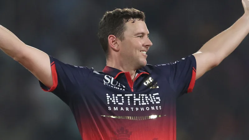 Hazlewood claims IPL career-best as RCB demolish Delhi