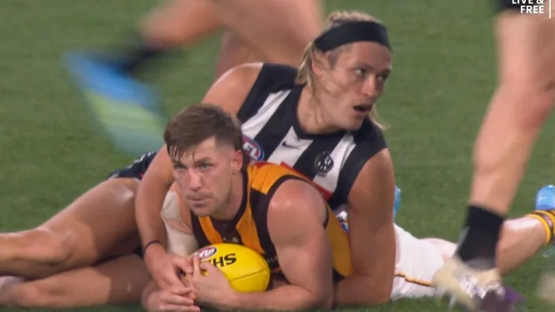 Famous Collingwood win goes begging after Hawks’ last-second escape to secure draw