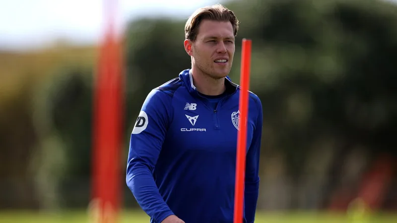 Golden Boot winner to push through pain barrier for crunch clash