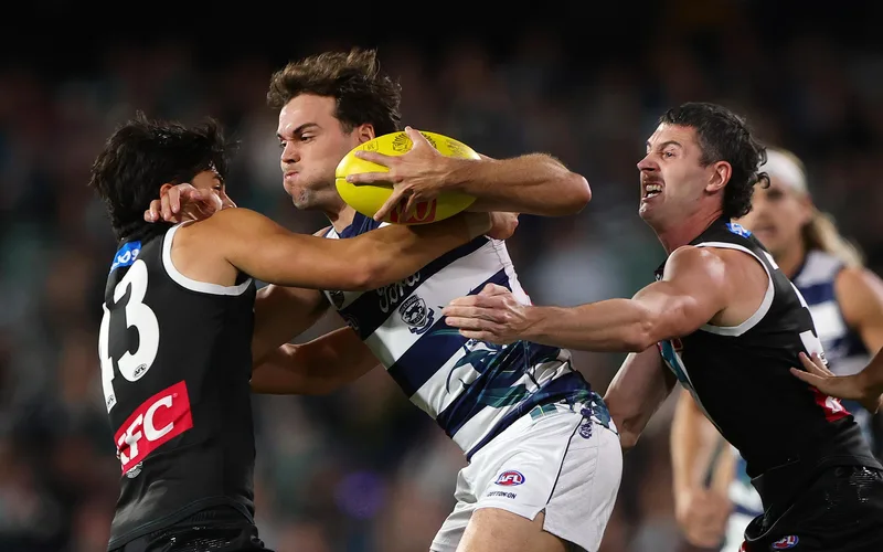 Why Crows' attack faces uphill battle against Carr's revamped Power