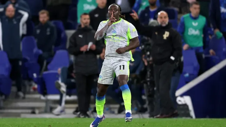Everton vs. Man City score, stats, highlights, Premier League result, analysis as Doku snatches point but Arsenal take title advantage
