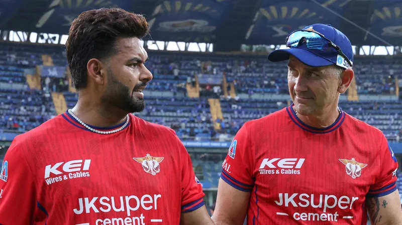 Inglis returns but Langer's Lucknow slump to sixth straight loss