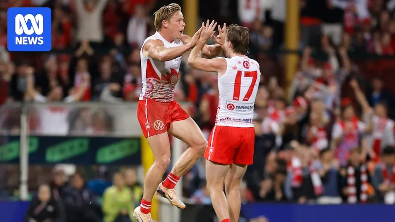 Swans hold on for gritty victory over Pies, Suns see off Port