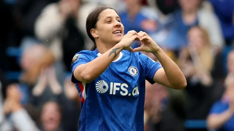 Emotional scenes as Matildas superstar Sam Kerr farewells Chelsea in style