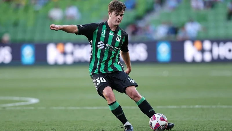Uncapped teen joins Socceroos' World Cup train-on squad