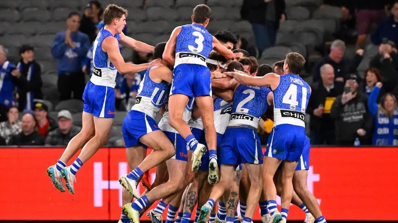 Roos Roar Back: North Melbourne's Stunning 43-Point Comeback Against Gold Coast
