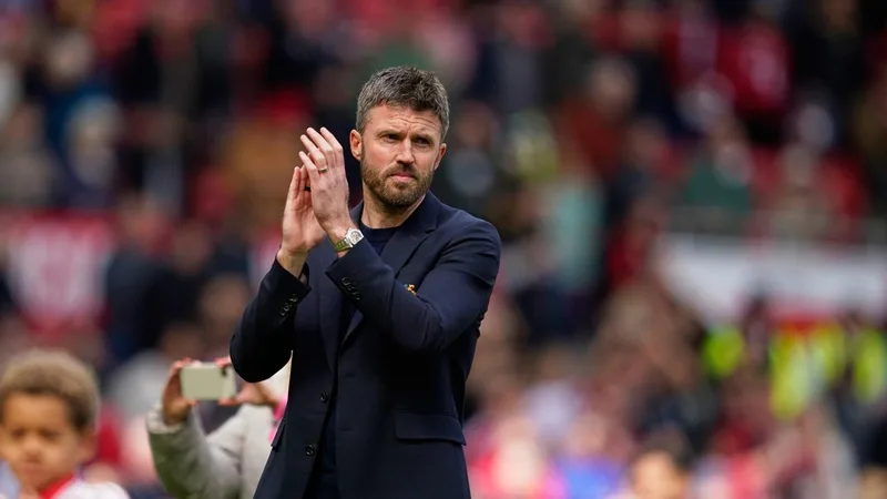 ‘Can be proud’: Man Utd make call on club icon’s future after ‘astounding turnaround’