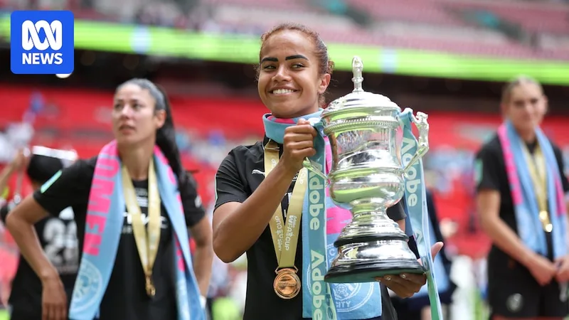 Fowler wins FA Cup with Man City as fans honour Aussie coach's late father