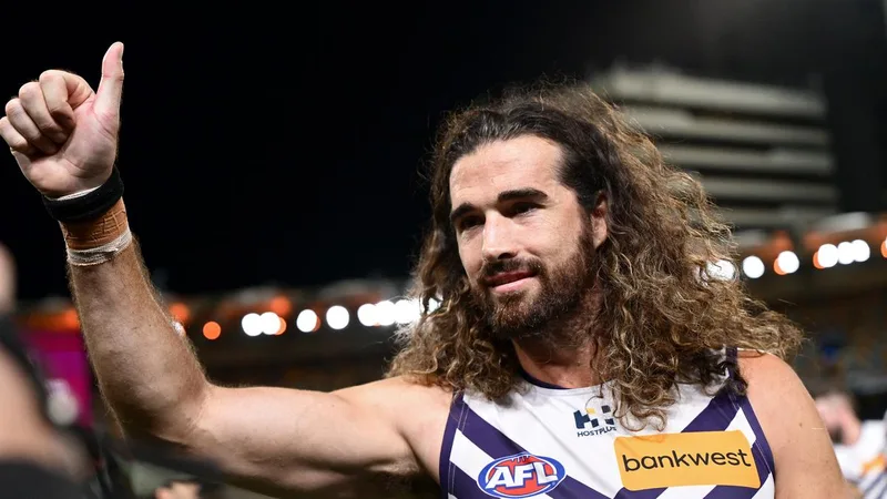 Pearce Brushes Off Injury Scare as Dockers Extend Lions Winning Streak