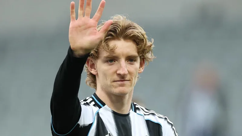 England star’s $130m move confirmed; third champ joins Reds exodus - Transfer latest