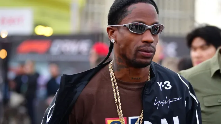 5 details about Travis Scott's pink Air Jordan 1s you probably missed