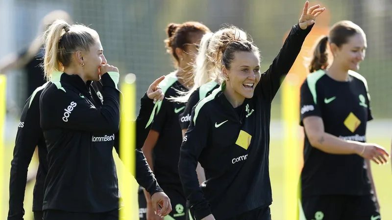 Matildas star Hayley Raso hoping to shine against Mexico after club frustration