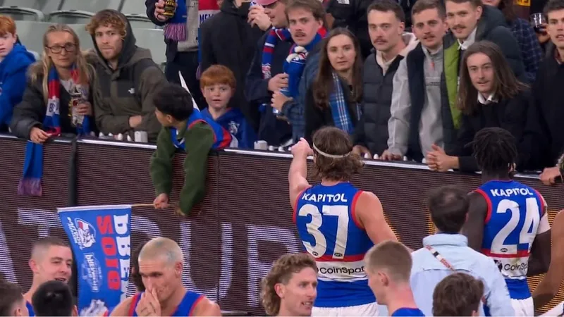 Sellwood Confronts Heckler After Hawks-Dogs Thriller
