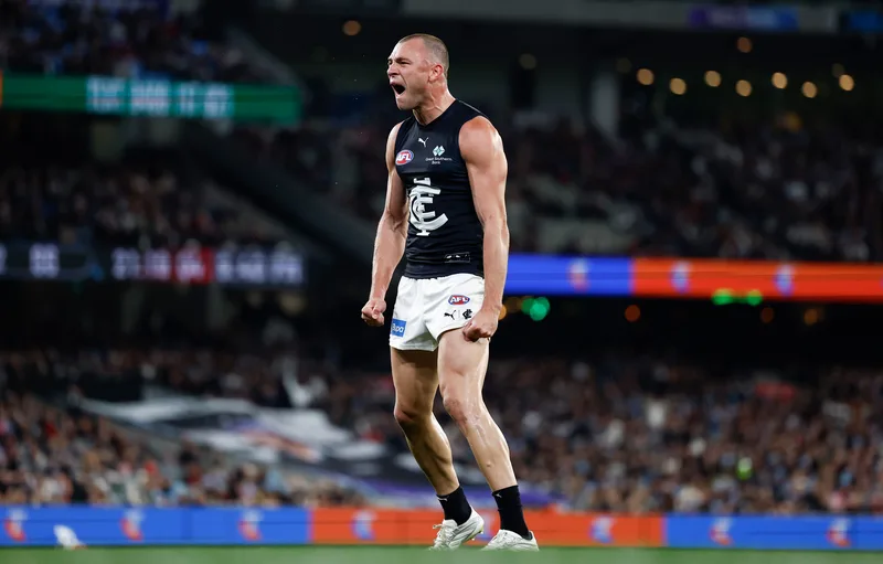 Blues Grind Out Gutsy Win Against Gallant Bombers