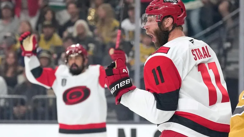 Hurricanes level Stanley Cup series with Vegas victory