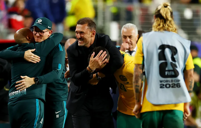 Socceroos qualify for Round of 32 after battling draw with Paraguay