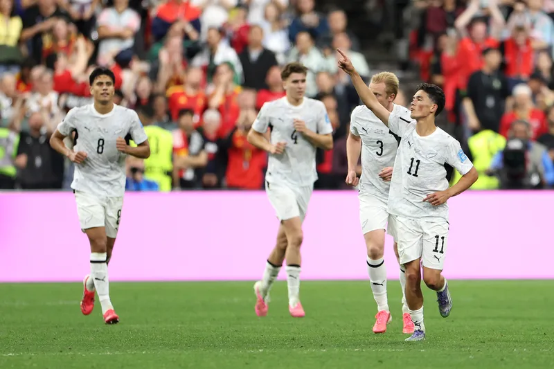 New Zealand eliminated as Belgium stars run riot