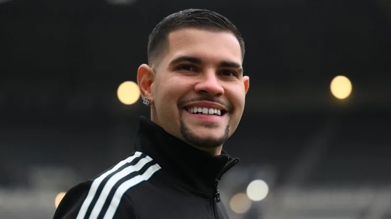 Bruno Guimaraes agent takes to social media as Arsenal prepare £70m bid for Newcastle star