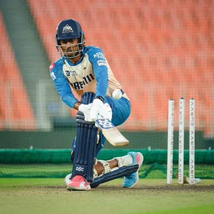 R Sai Kishore: Unattached to Gloucestershire