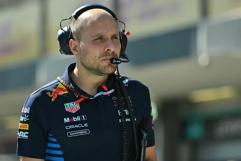 Gianpiero Lambiase: Unattached to Ferrari