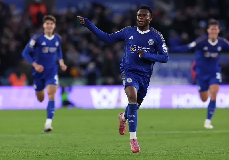 Abdul Fatawu: Unattached to Ipswich Town
