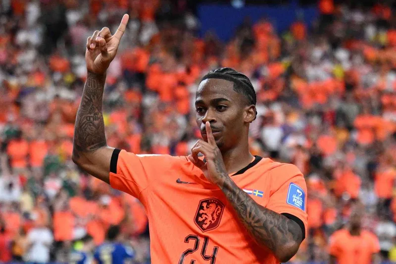 Crysencio Summerville: Manchester United to West Ham